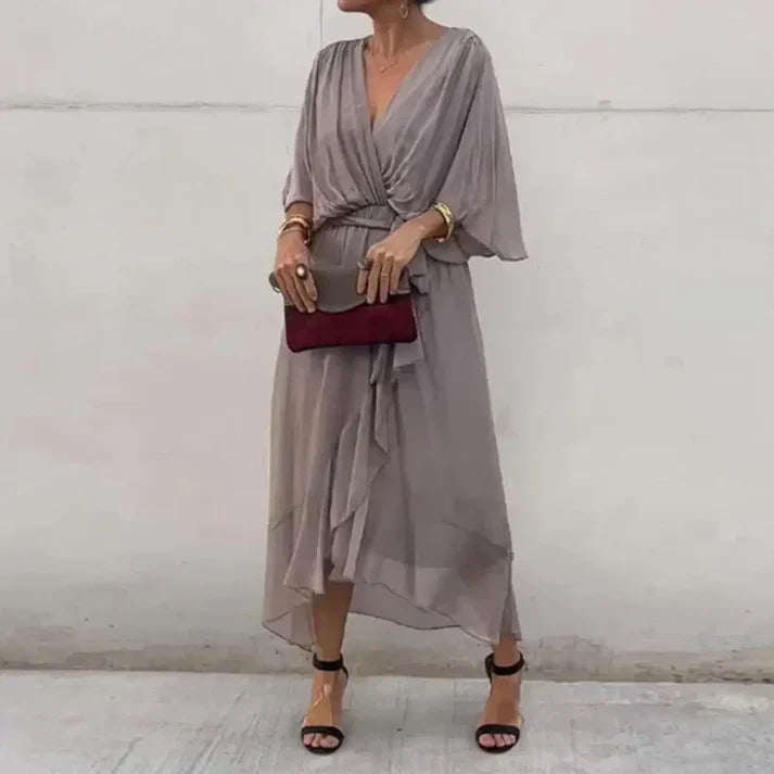 LM | Elegant and stylish dress