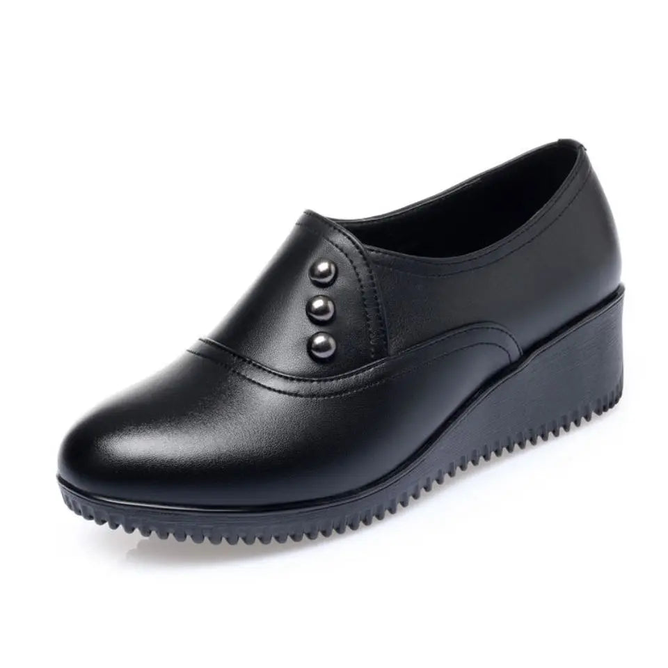 Durable and Supportive Orthopedic Flats