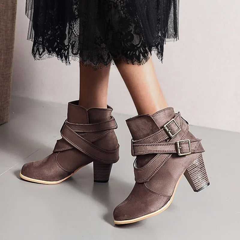 Tailored and Comfortable Orthopedic Heels