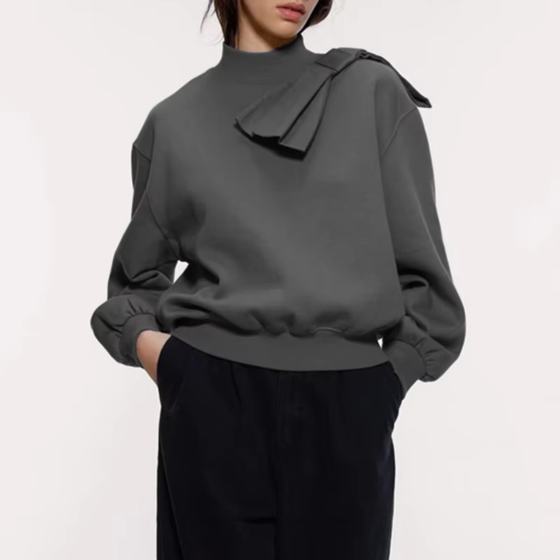 LM | Elegant sweatshirt with bow