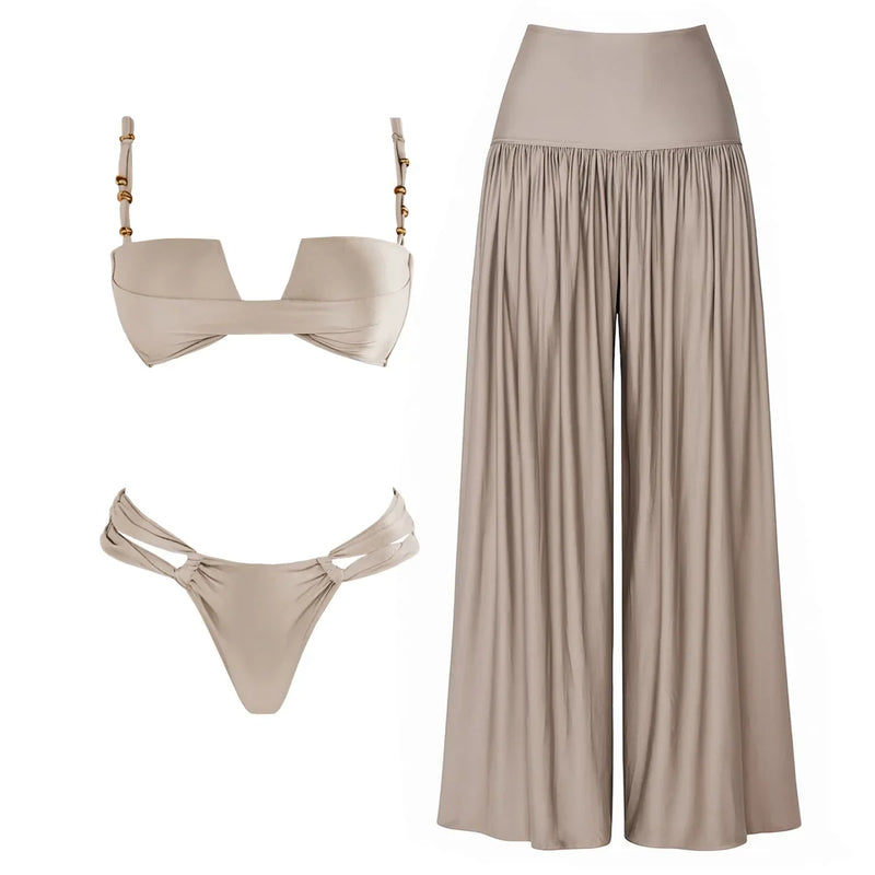 Classic Dress With a Flattering Fit