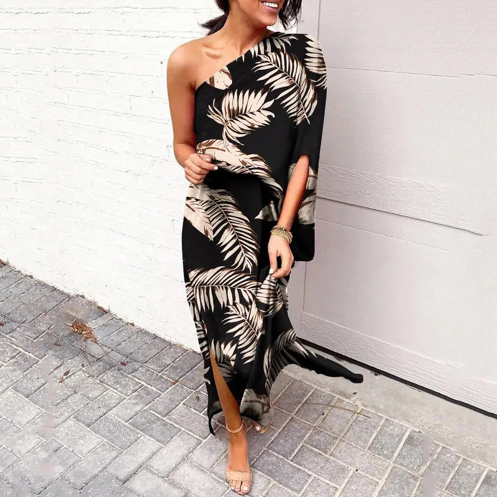 LM | Dresses with diagonal shoulders