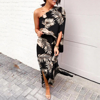 LM | Dresses with diagonal shoulders