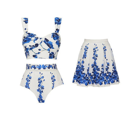 Casually Bikini With a Refined Edge