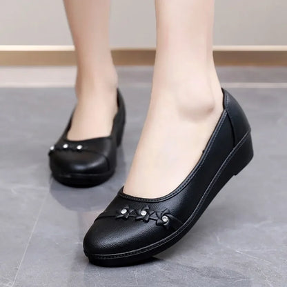 Durable and Supportive Orthopedic Loafers