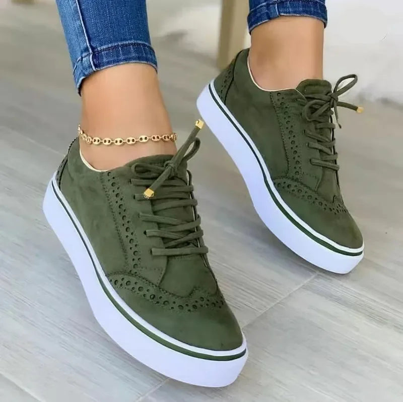 LM | Stylish platform sneakers