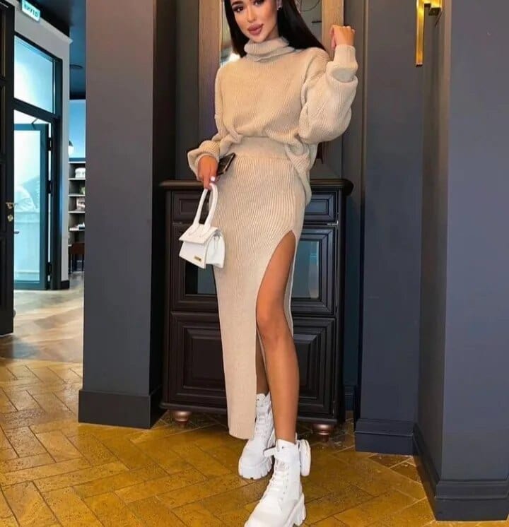 LM | Knitted sweater with turtleneck