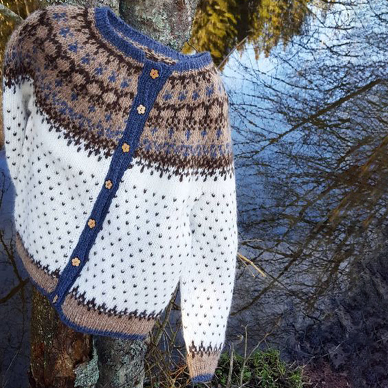 Gracefully Designed Cardigan