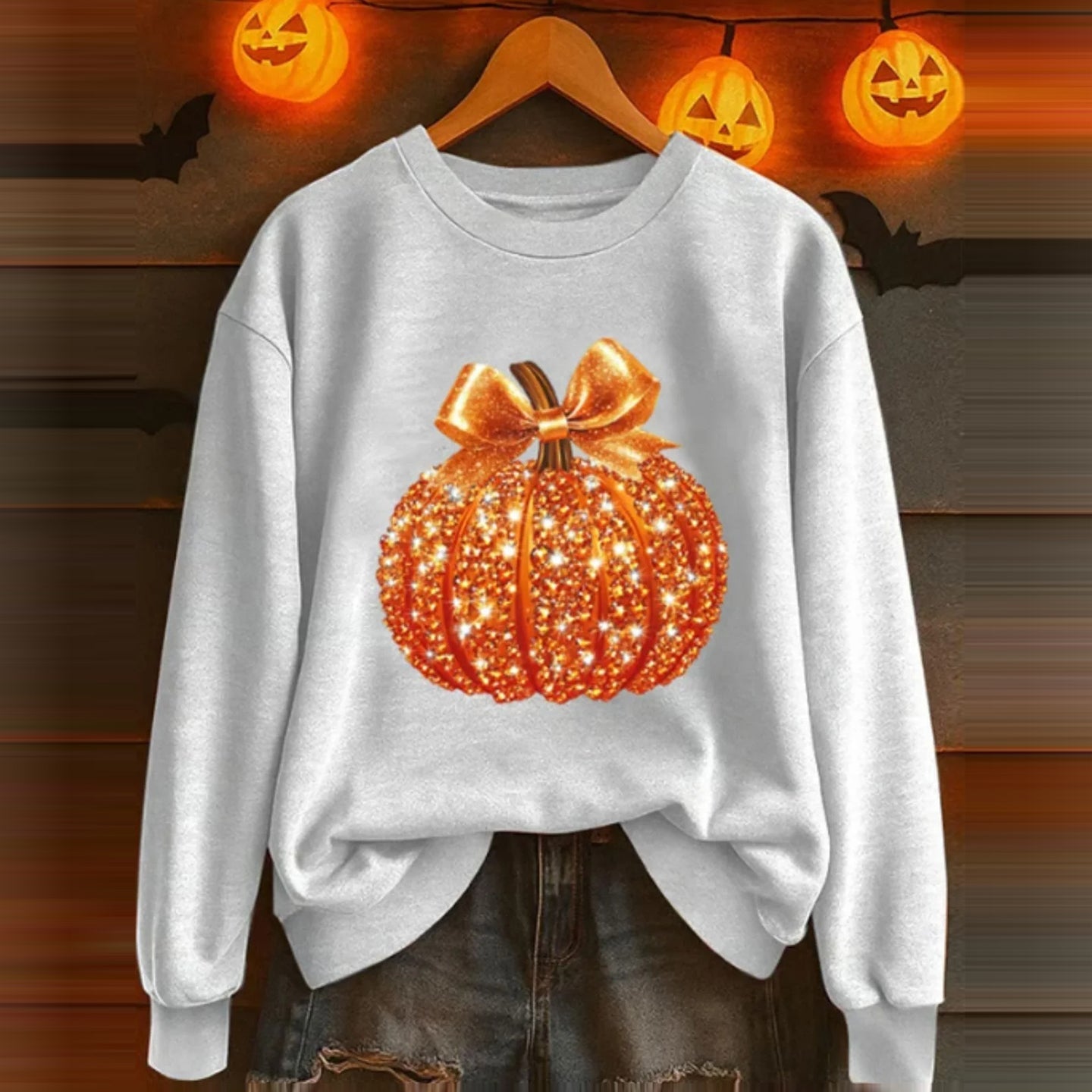 Comstylish Women's Halloween Pumpkin Sequin Print Crew Neck Long Sleeve Sweatshirt