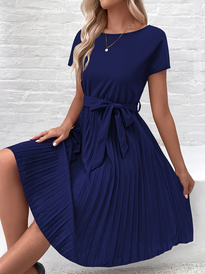 LM | Fashionable and effortless summer dress