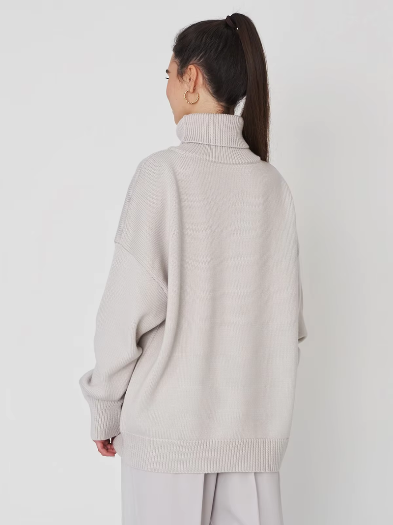 LM | MW - Cozy oversized sweater with turtleneck