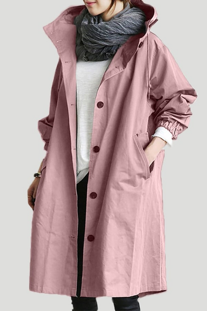 LM | Jacket with hood to protect against rain and wind
