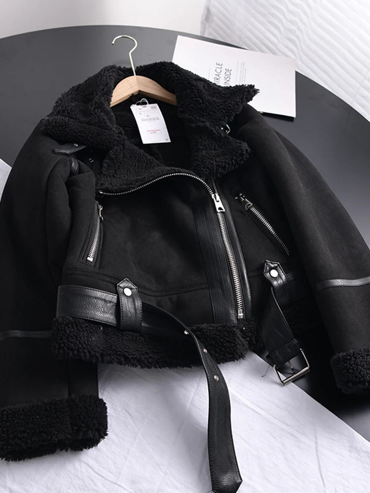 Bärbel | Tailored and Elegant winter Jacket