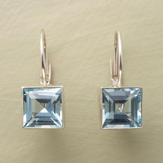 Romantic Earring for Special Moments